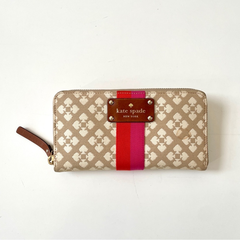 Kate Spade New York Neda Signature Stucco Canvas Zip Around Beige Wallet